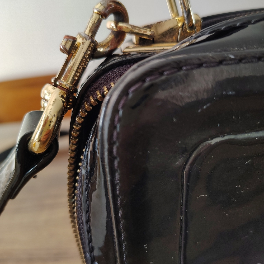 Marc Jacobs Black Patent Leather Crossbody Bag - Picture 3 of 8